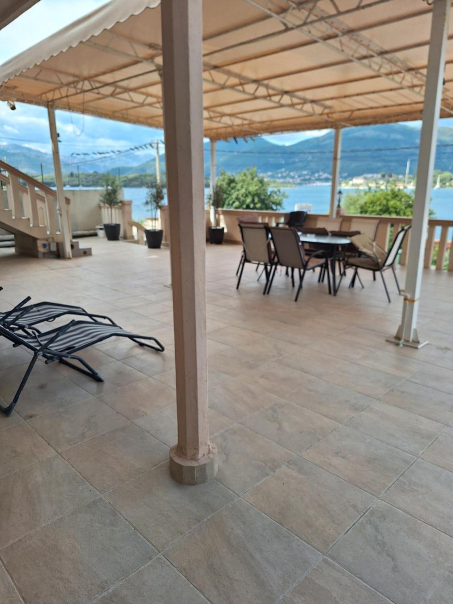 Apartments Klakor Ps Tivat Exteriér fotografie